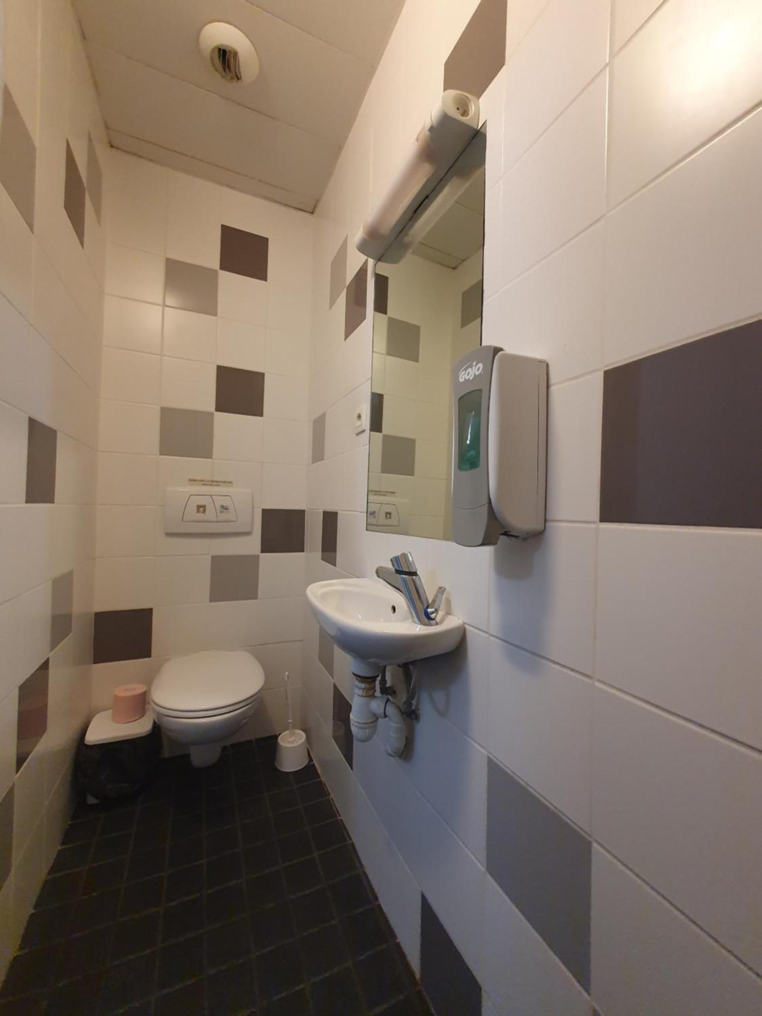 Auberge De Jeunesse Hi Nice Les Camelias Δωμάτιο φωτογραφία